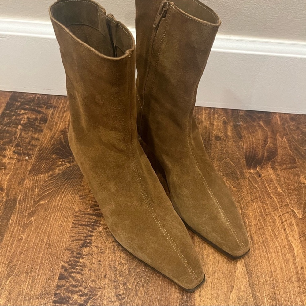Zara Brown Suede Heeled Boots